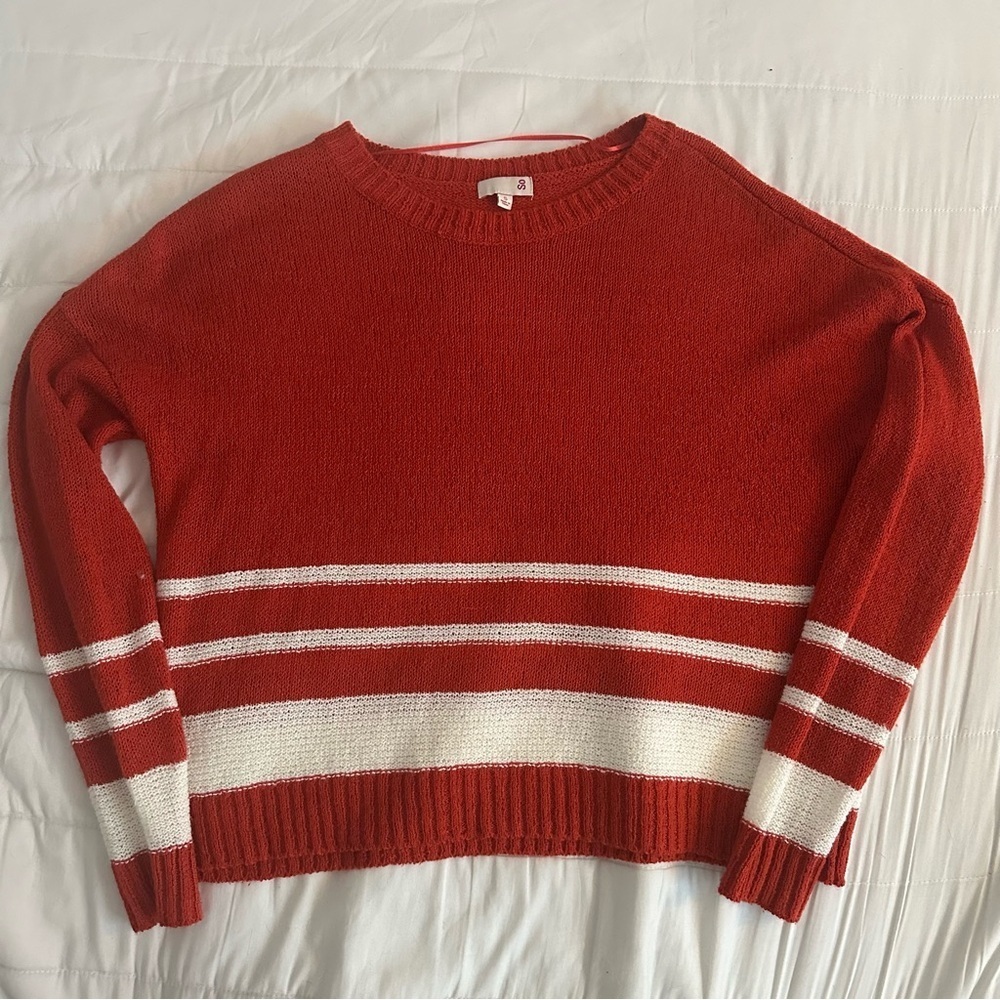 SO Cropped Striped Lightweight Sweater Relaxed Fit Burnt Orange and White Small
